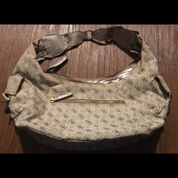 Guess Shoulder Bag - Picture 2 of 6